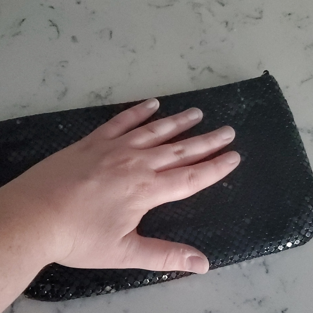 Purse - Picture 2 of 3